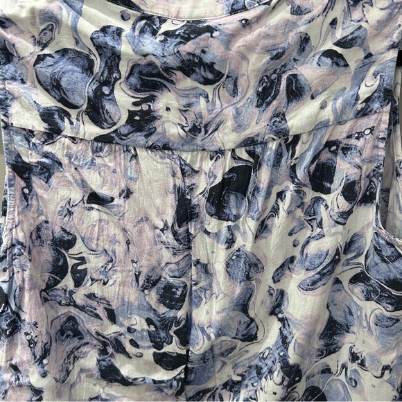 Torrid Watercolor Tank-Blue & Light Pink-00 - Picture 6 of 8